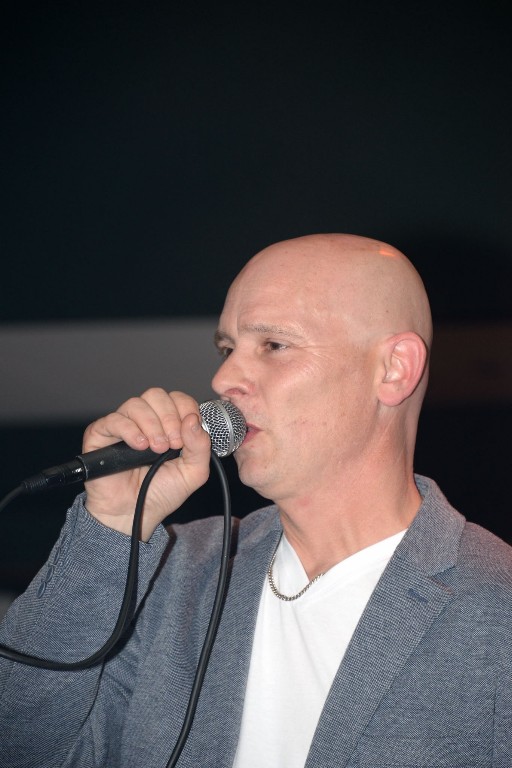 ../Images/Heel Noordwijkerhout zingt Hazes 353.jpg